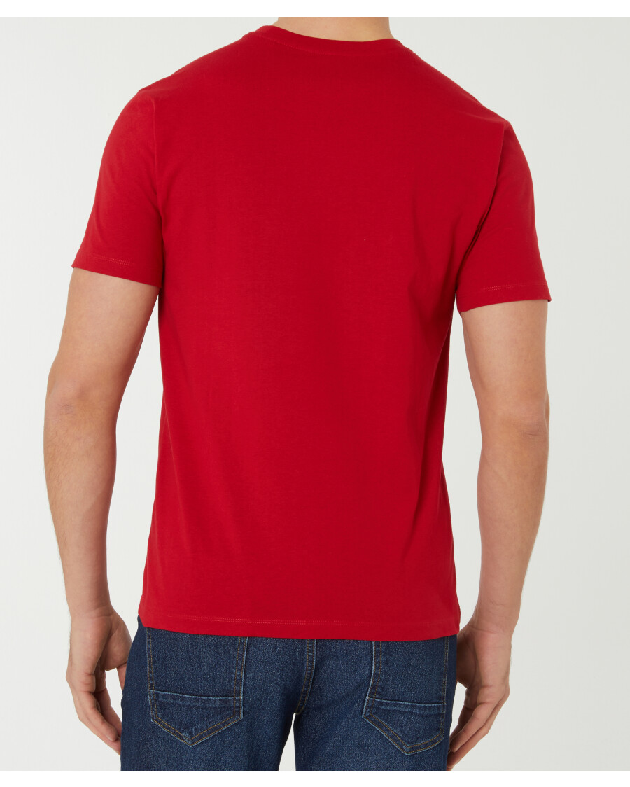 Dunkelrotes T-Shirt