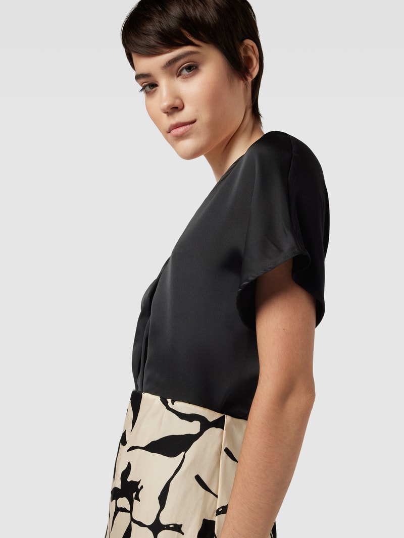 Top mit Fledermausärmeln Modell 'ELLETTE' in black