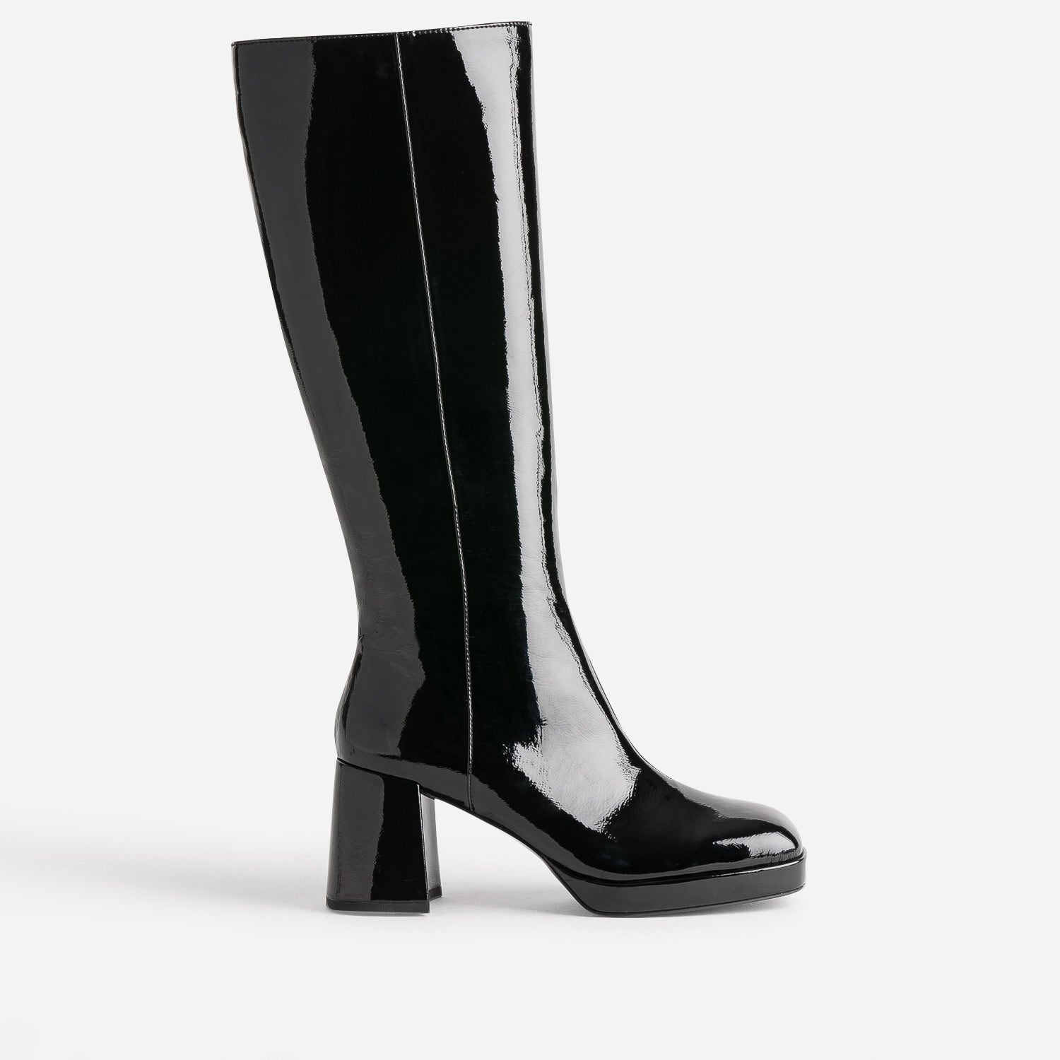 Botte noire éco-conçue vernie à bout carré