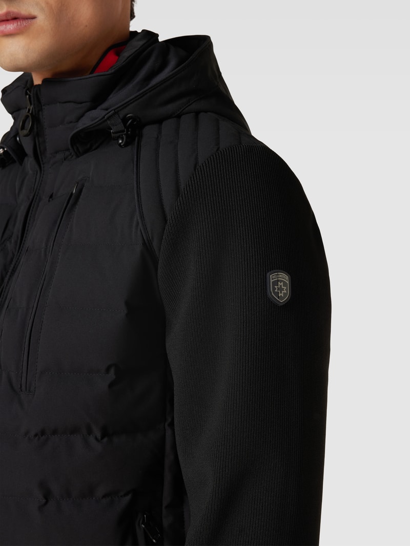 Jacke mit herausnehmbarer Kapuze Modell 'MOL' in schwarz
