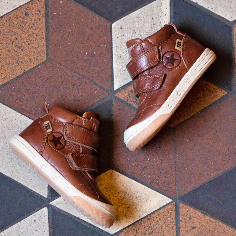 juno cognac - Braun