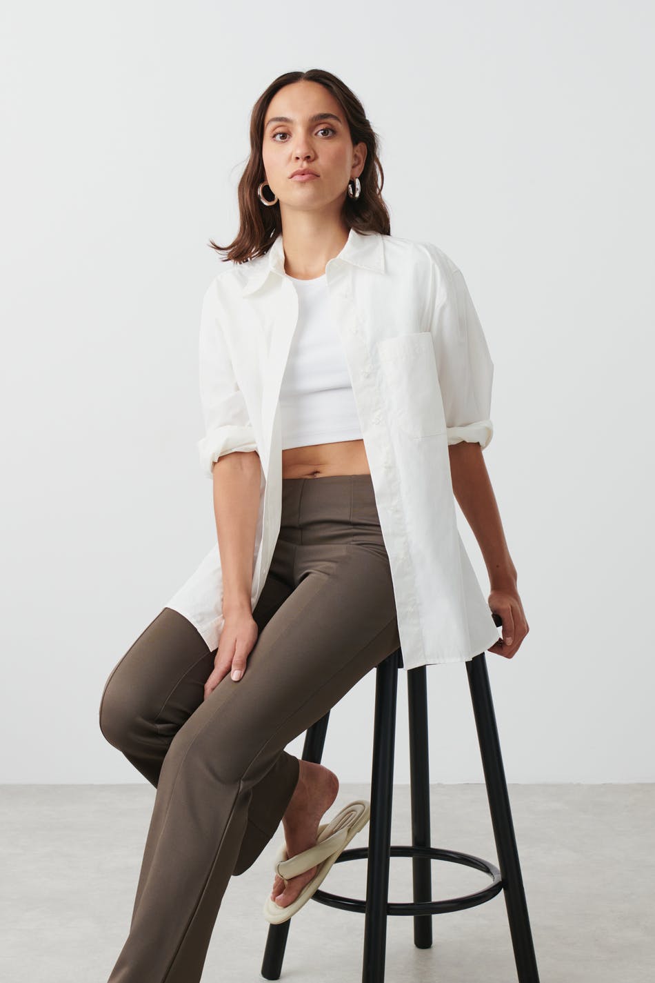 Low waist trousers