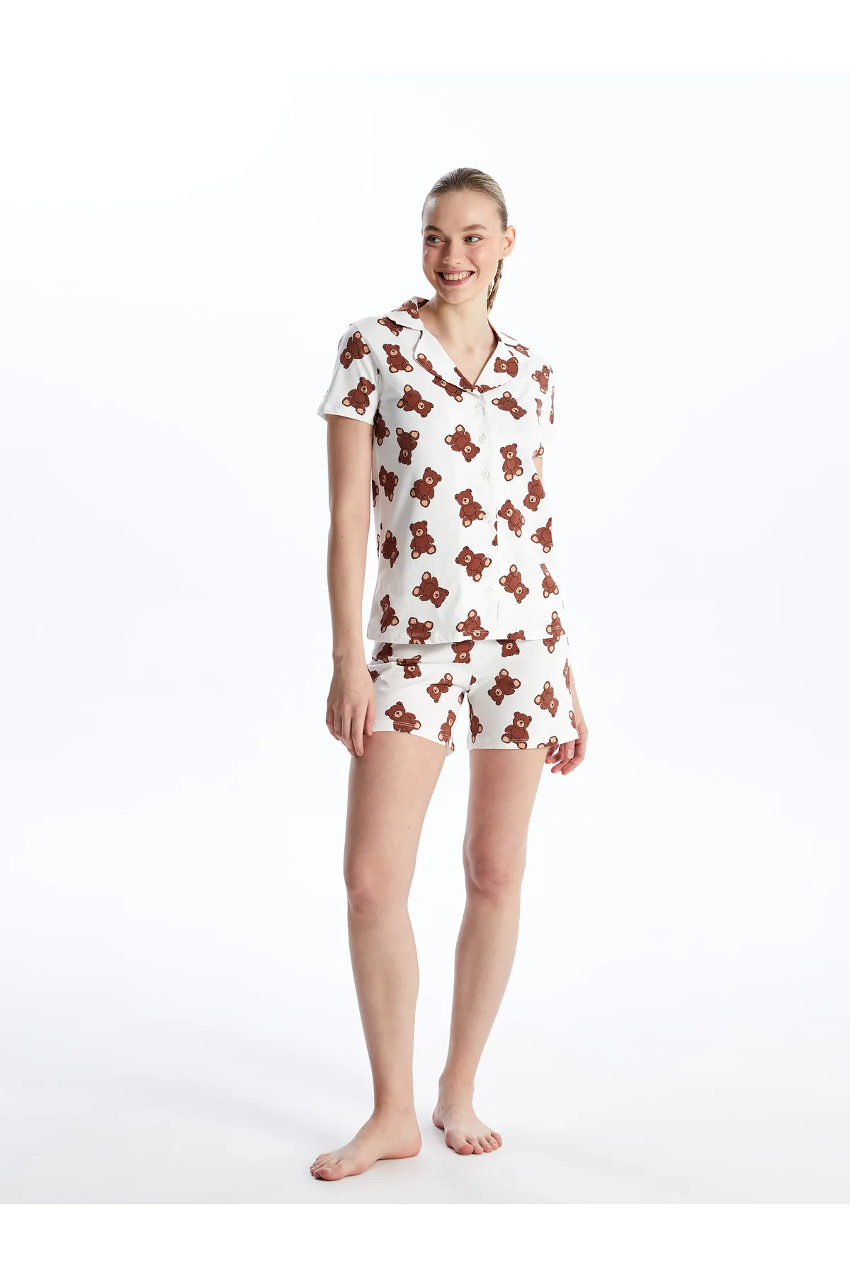 LC Waikiki  Kurzarm-Damenpyjama-Set mit Hemdkragen und Shorts
