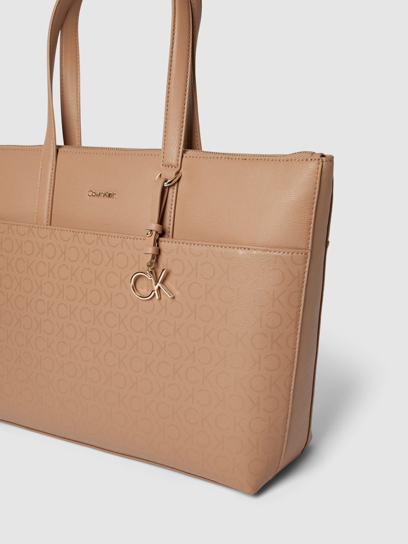 Shopper mit Label-Print in beige