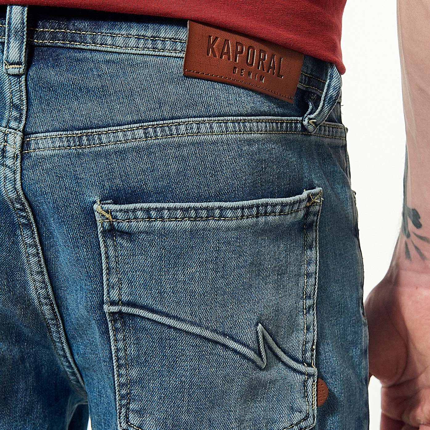 VITO   Bermuda straight en jean Homme