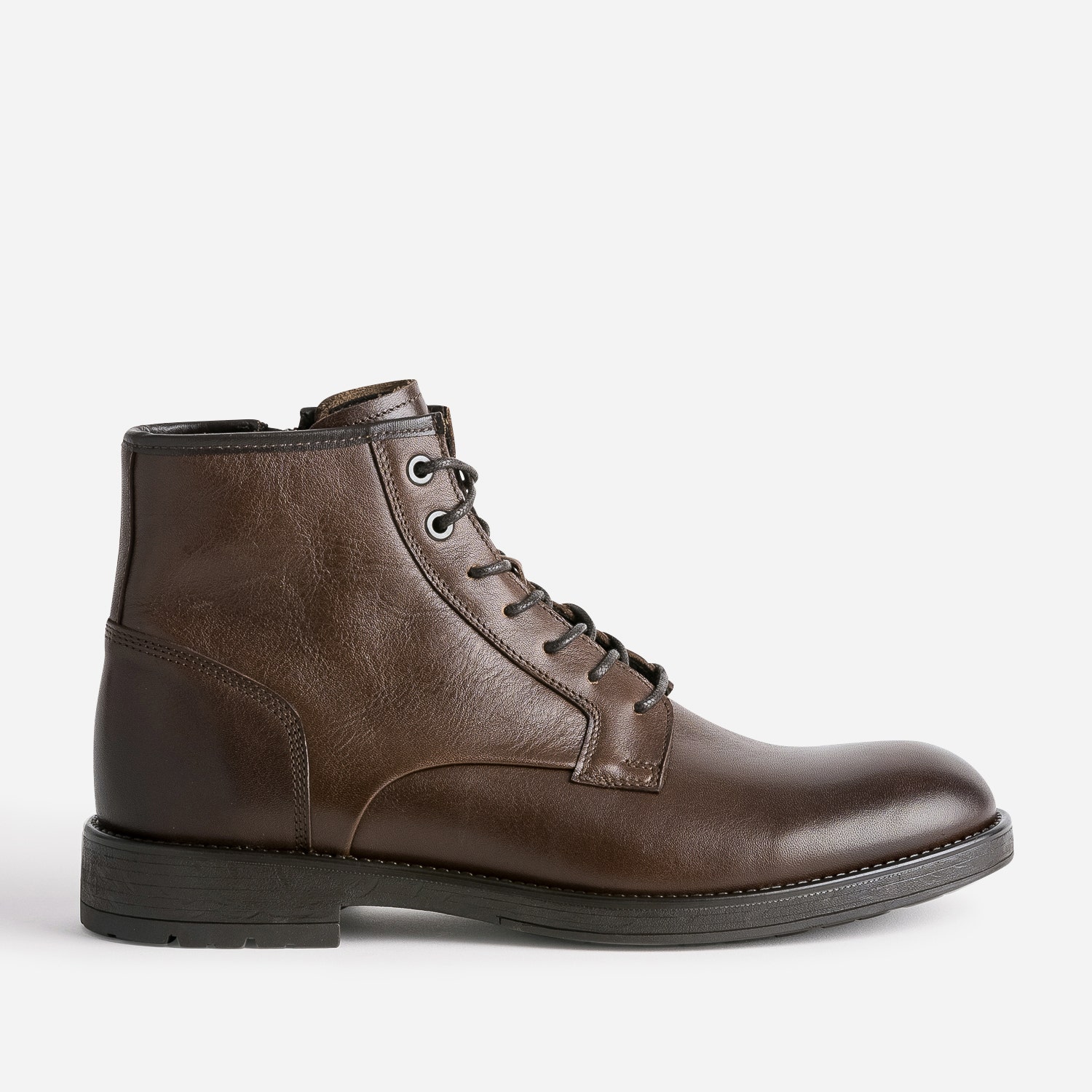 Boots à lacet marron foncé en cuir