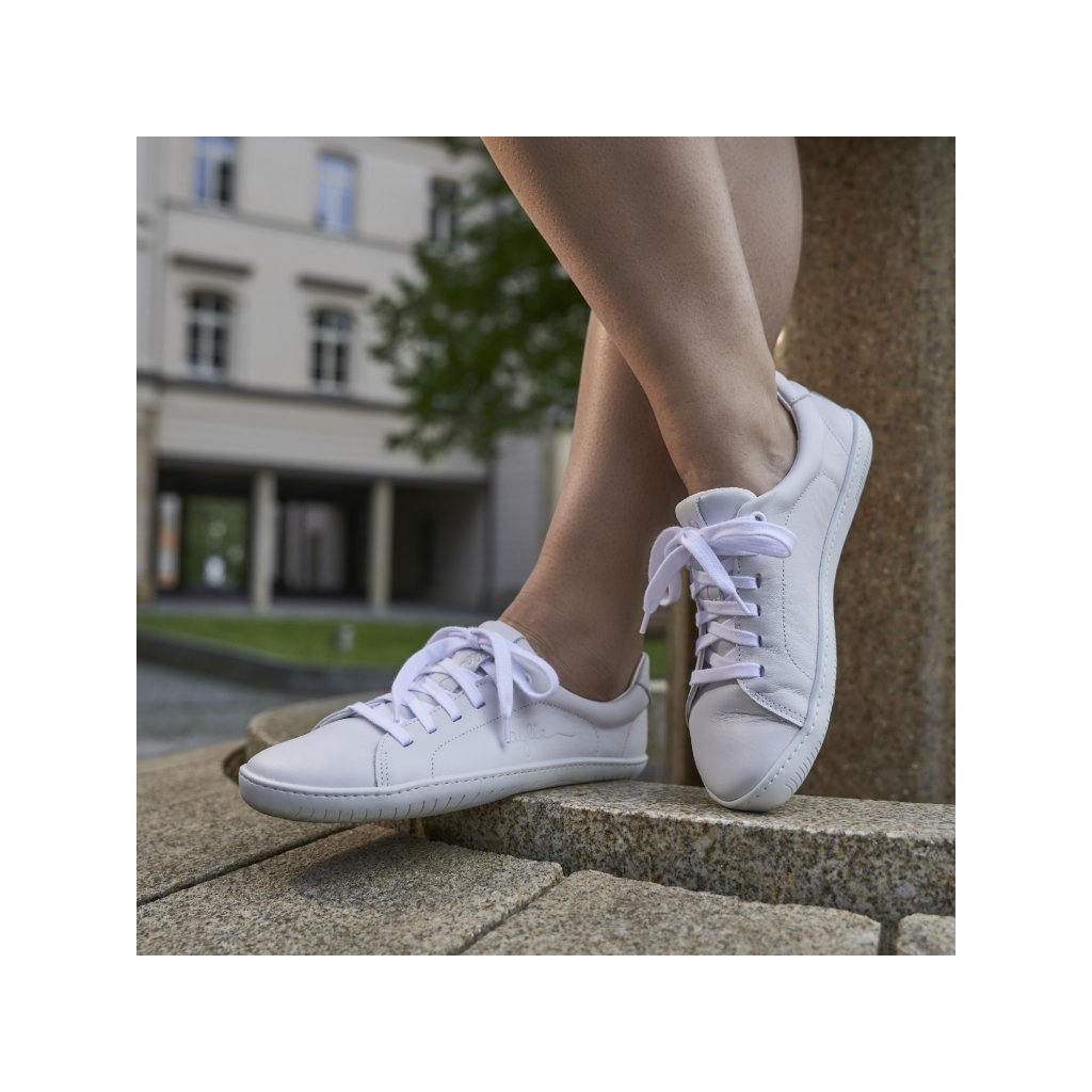 Aylla Shoes KECK weiß L auf weißer Sohle Barfuß-Halbschuhe