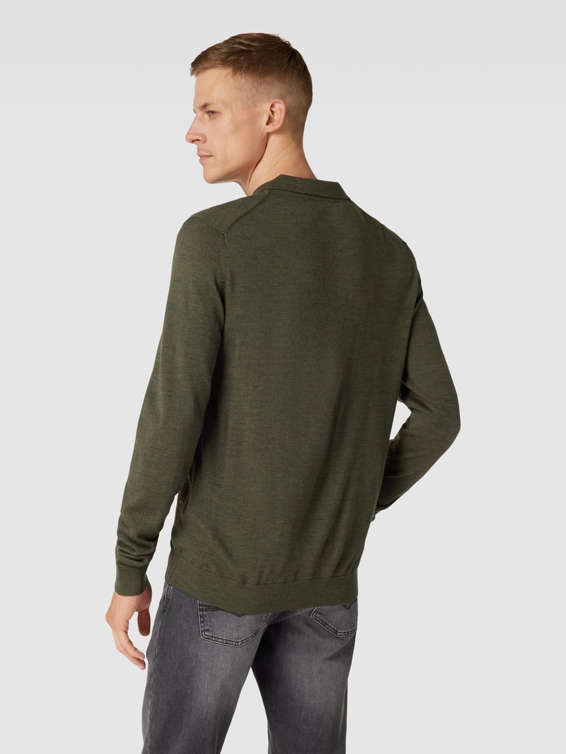 Strickpullover mit gerippten Abschlüssen Modell 'TOWN MERINO' in olivgrün