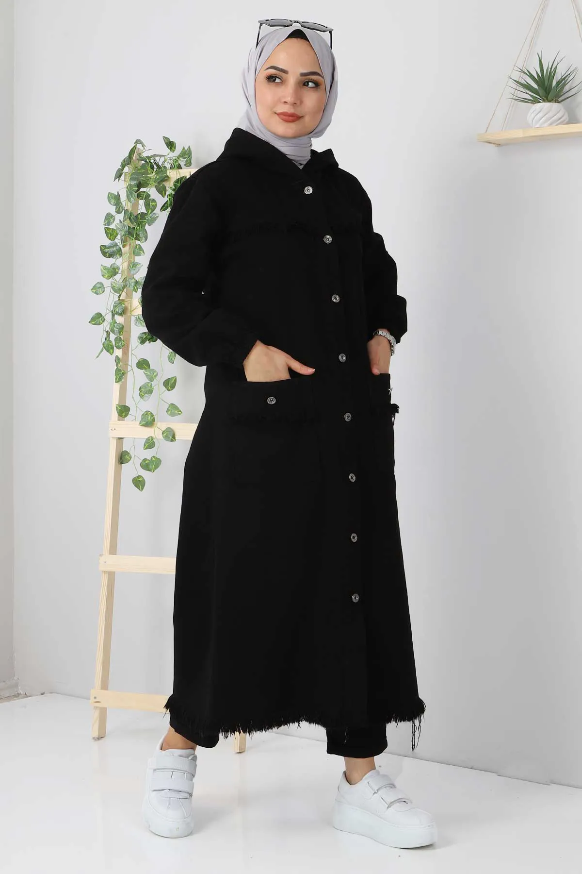 Tesettür Dünyası  Lange Denim-Kappe mit Quasten Tsd5527 Schwarz