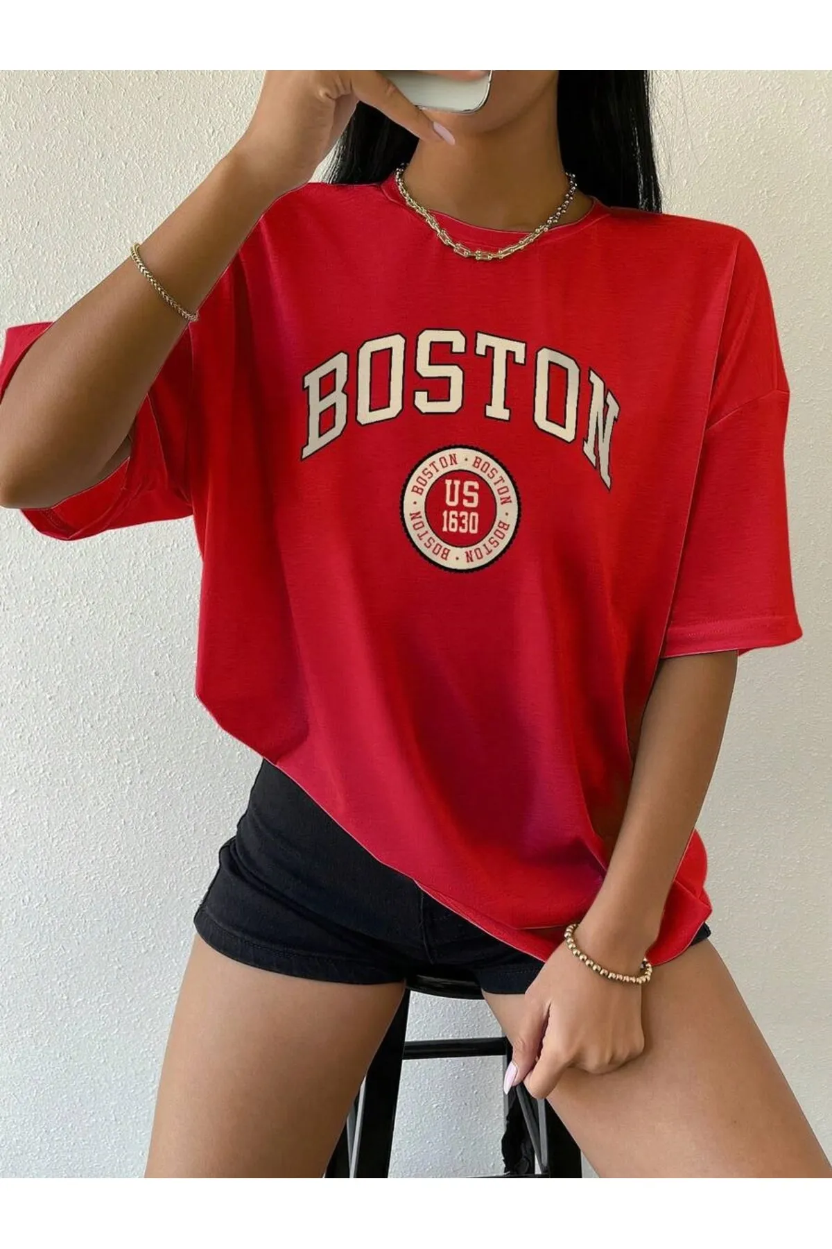 MOONBULL  Unisex-T-Shirt mit Boston-Aufdruck US-1630