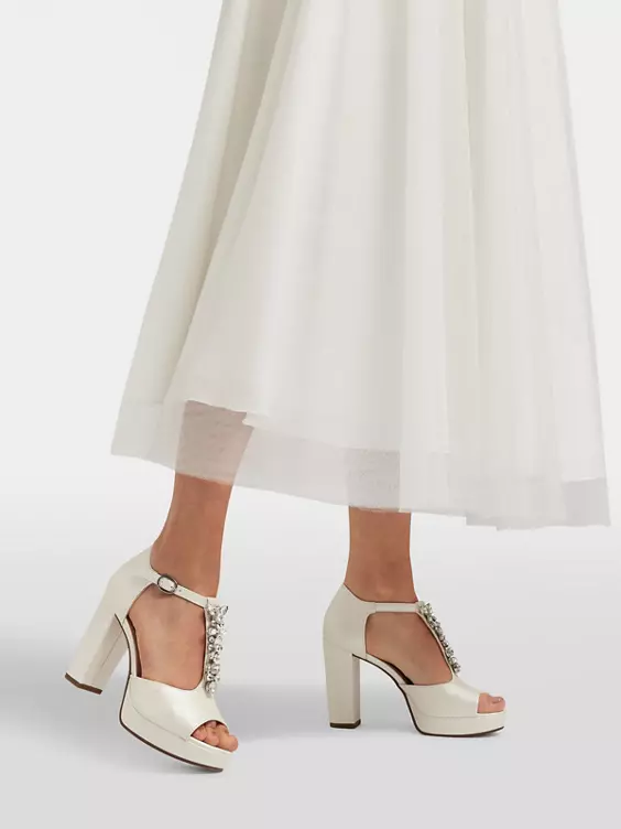 Catwalk T-Spangenpumps