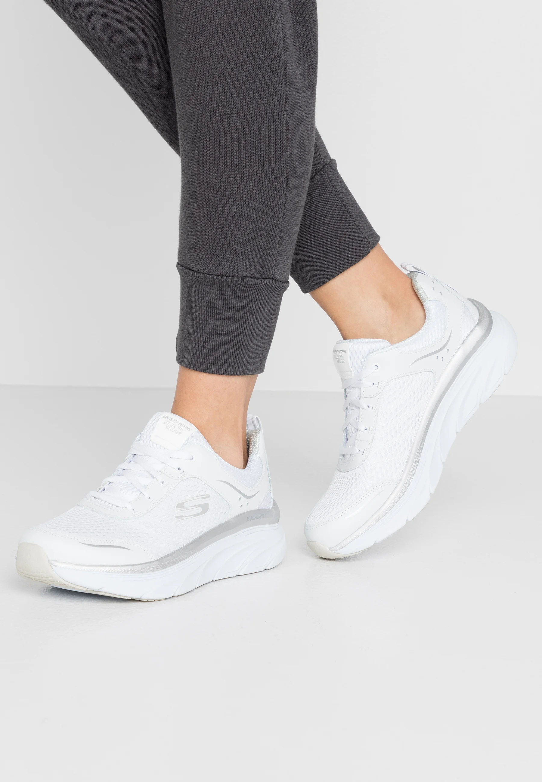 Skechers Sport D'LUX WALKER - Zapatillas bajas