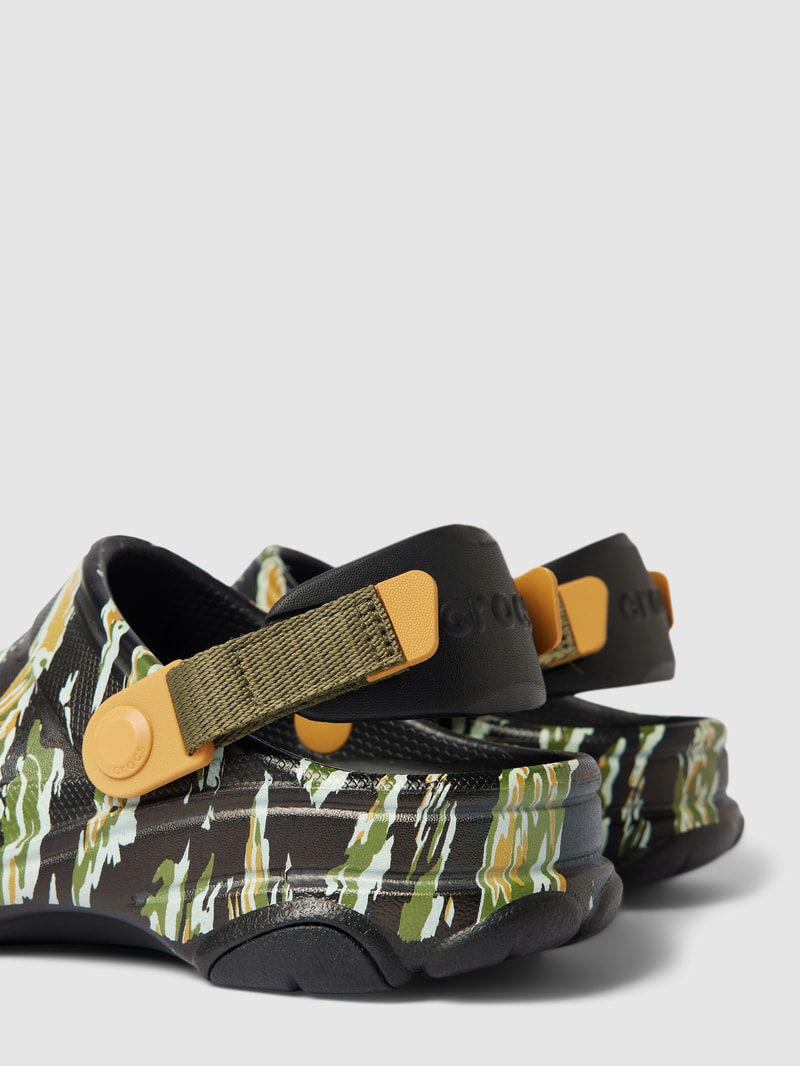 Sandale mit Camouflage-Muster Modell 'All Terrain' in khaki