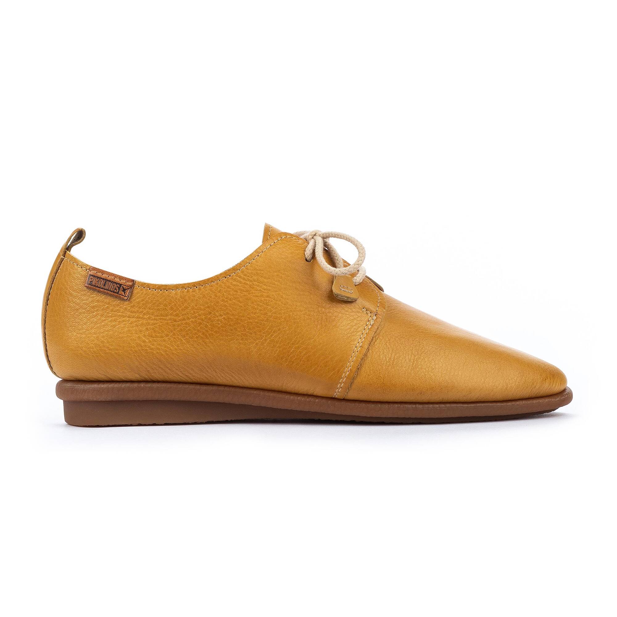 proste buty sznurowane - MIÓD