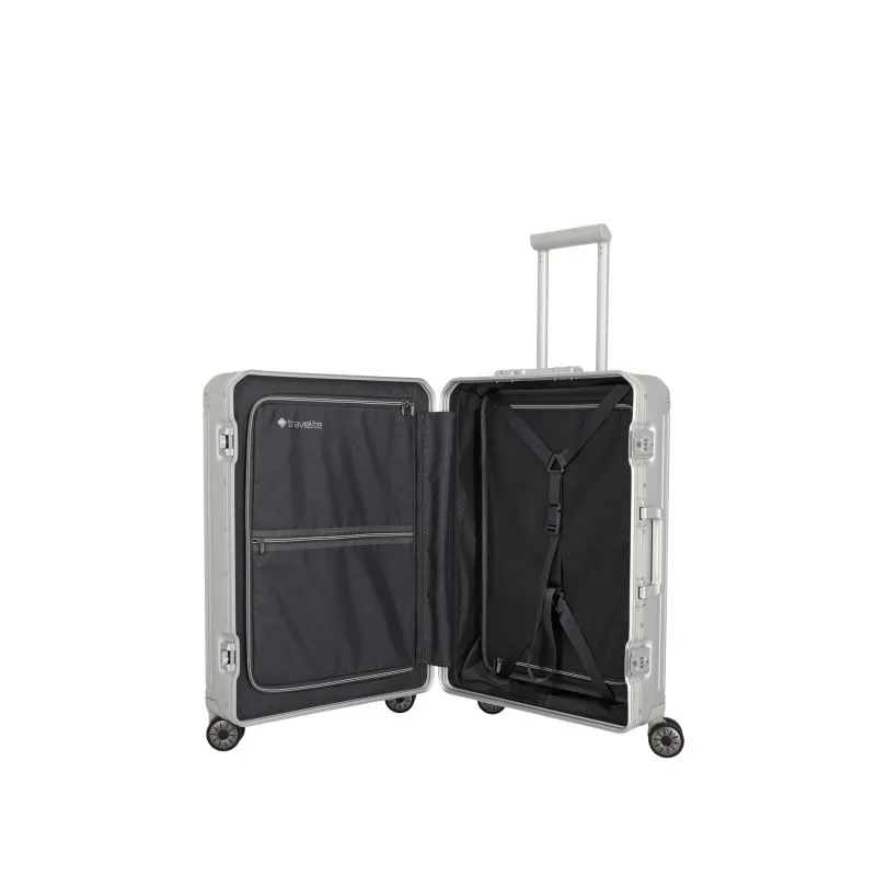 Travelite NEXT Trolley M mit 4 Rollen (67cm) - Silber