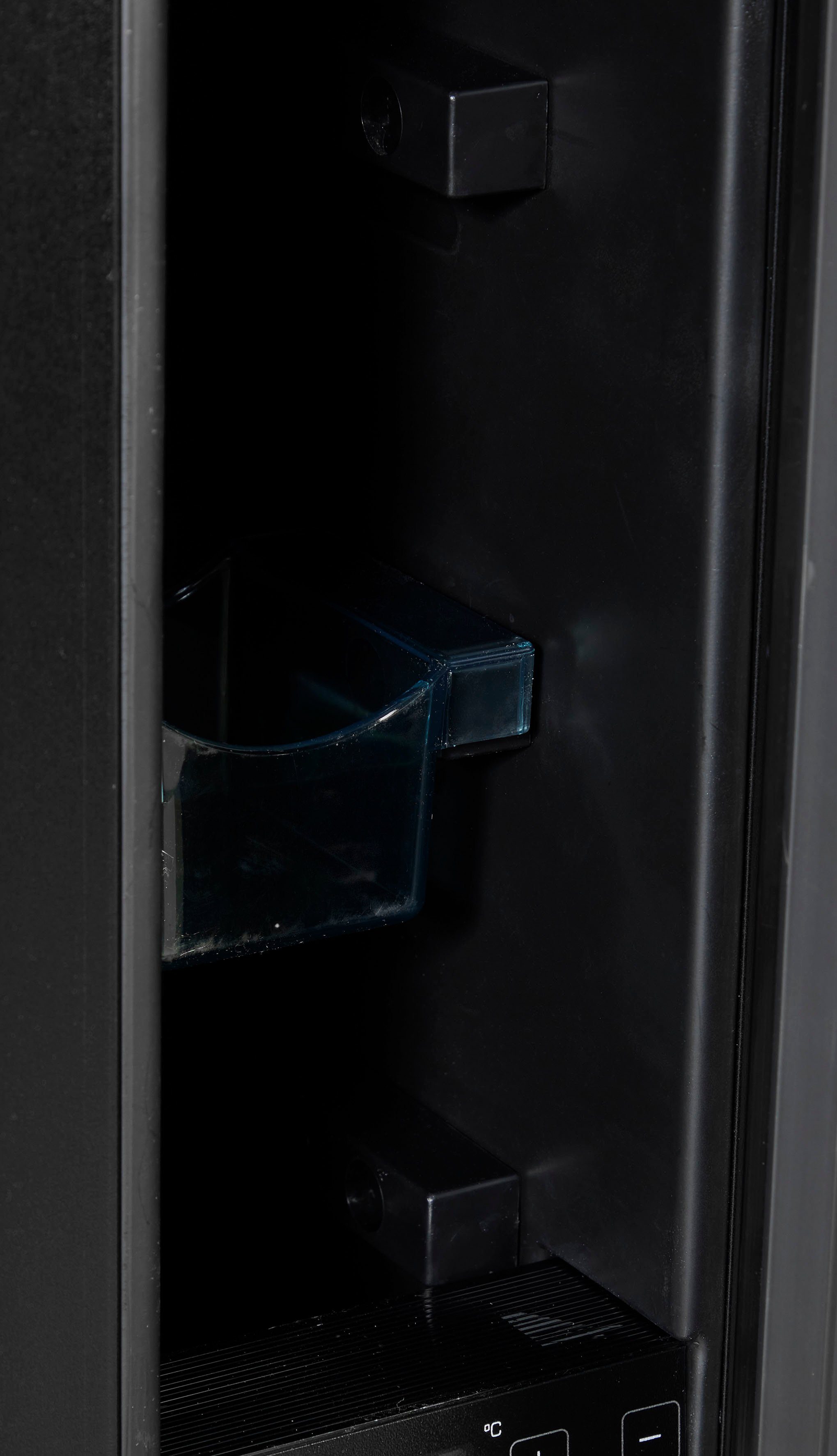 Amica Weinkühlschrank WK 341 100-1 S,für 7 Standardflaschen á 0,75l, Standkühlschrank