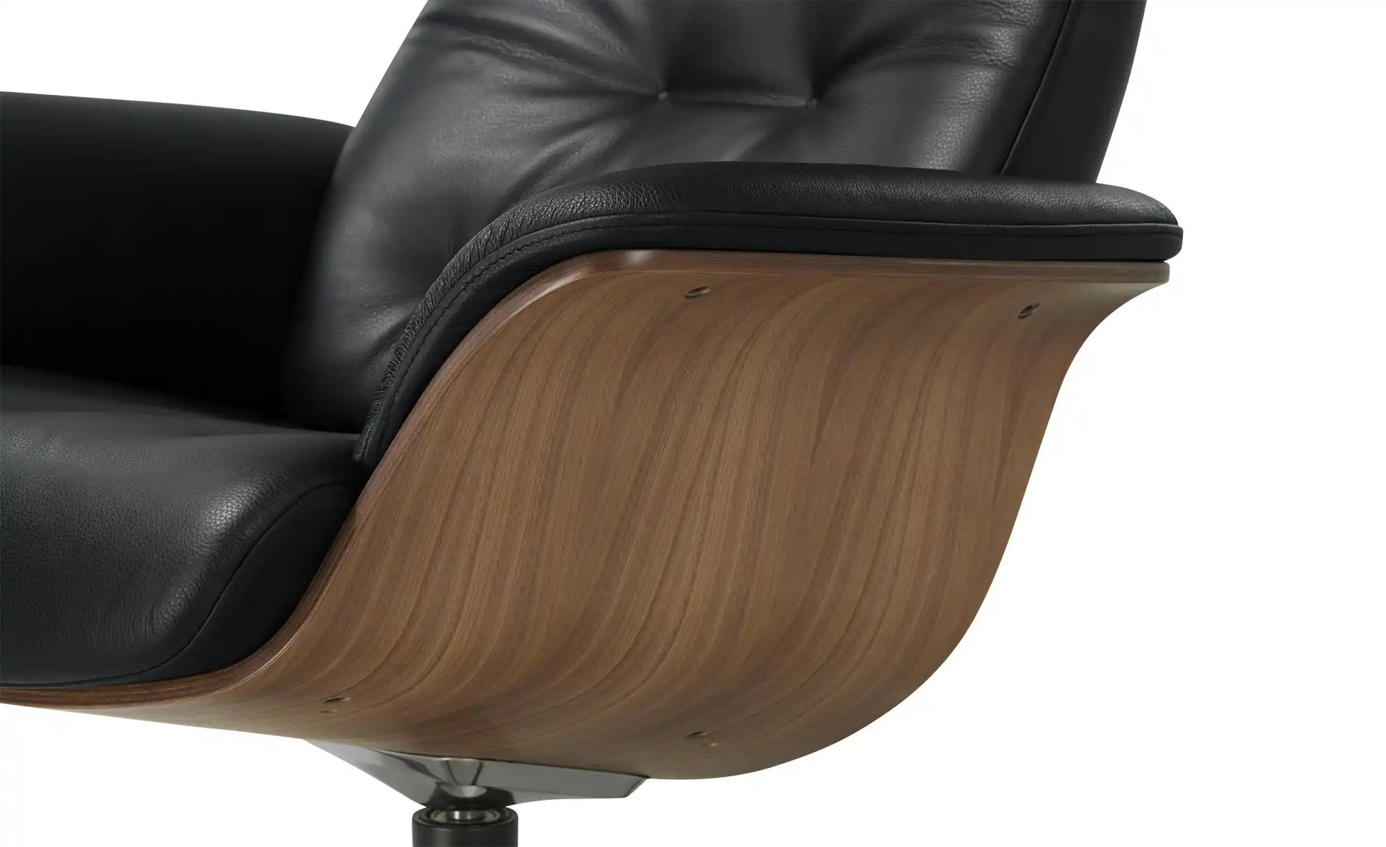 Sessel in Leder mit Knopfnaht