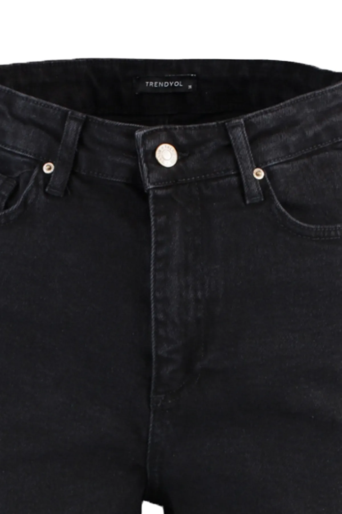 Trendyol Collection  Schwarze Mom-Jeansshorts mit hoher Taille TWOSS20SR0210