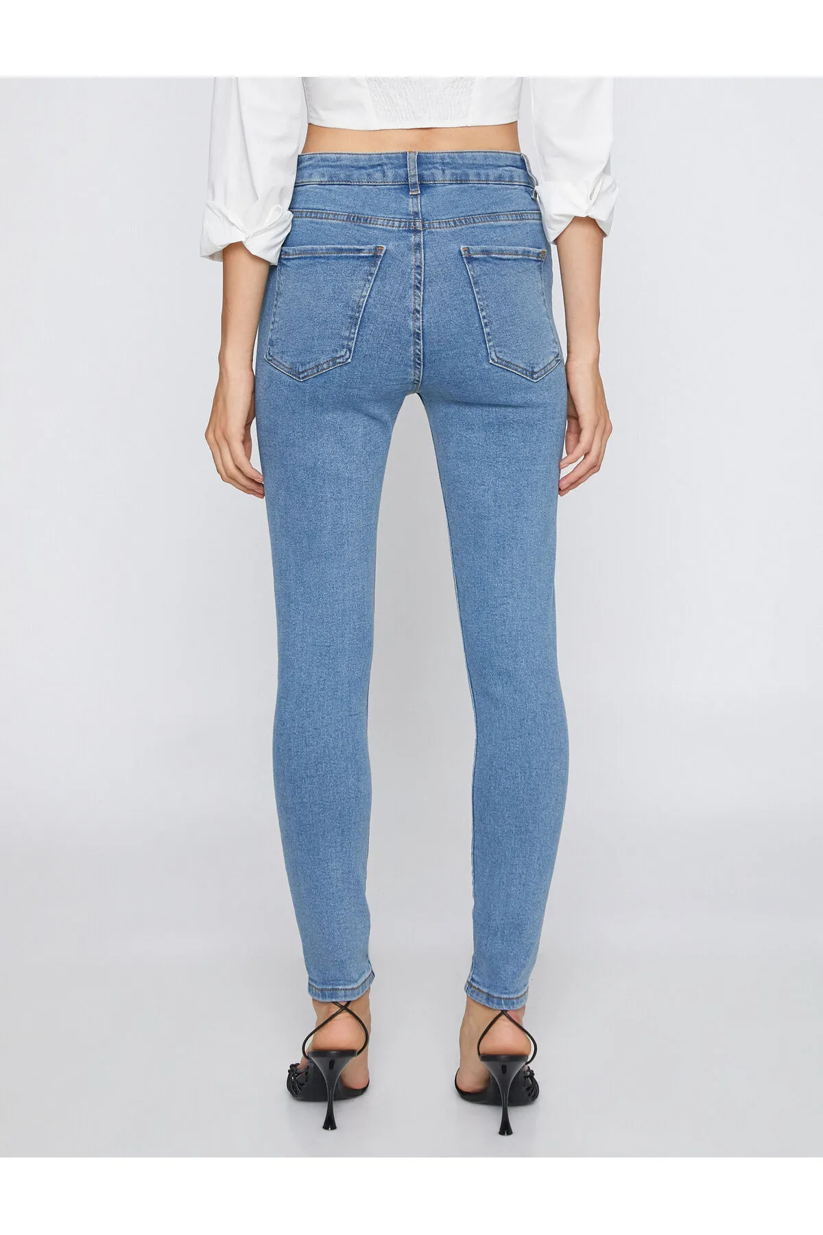 Koton  Röhrenjeans mit hoher Taille – Carmen Jean