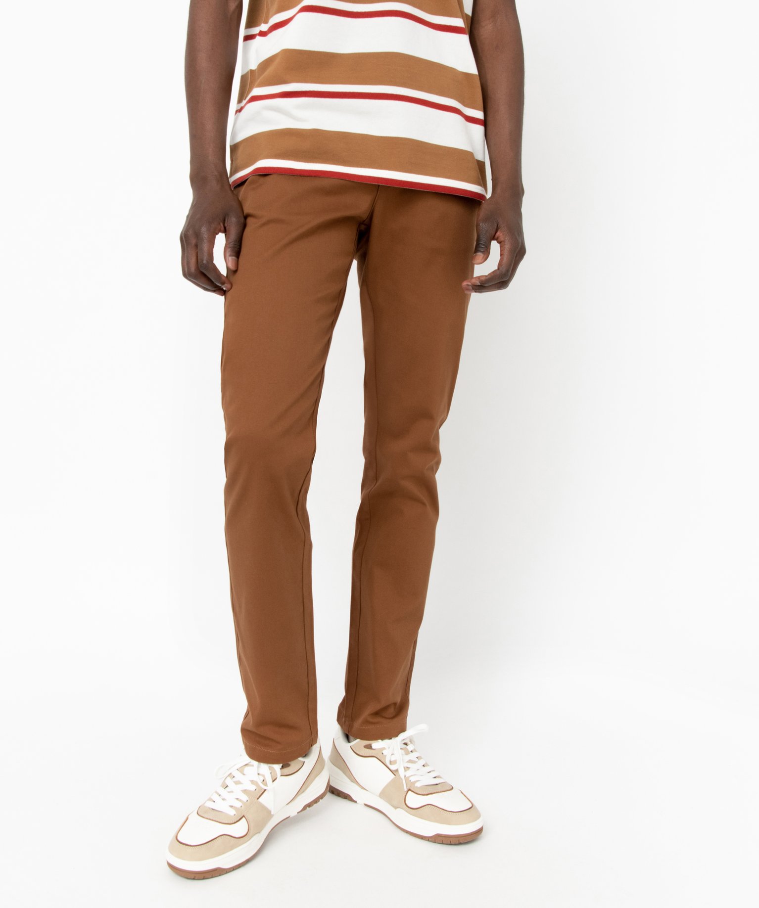 Pantalon en coton homme avec ceinture tressée beige fonce | GEMO