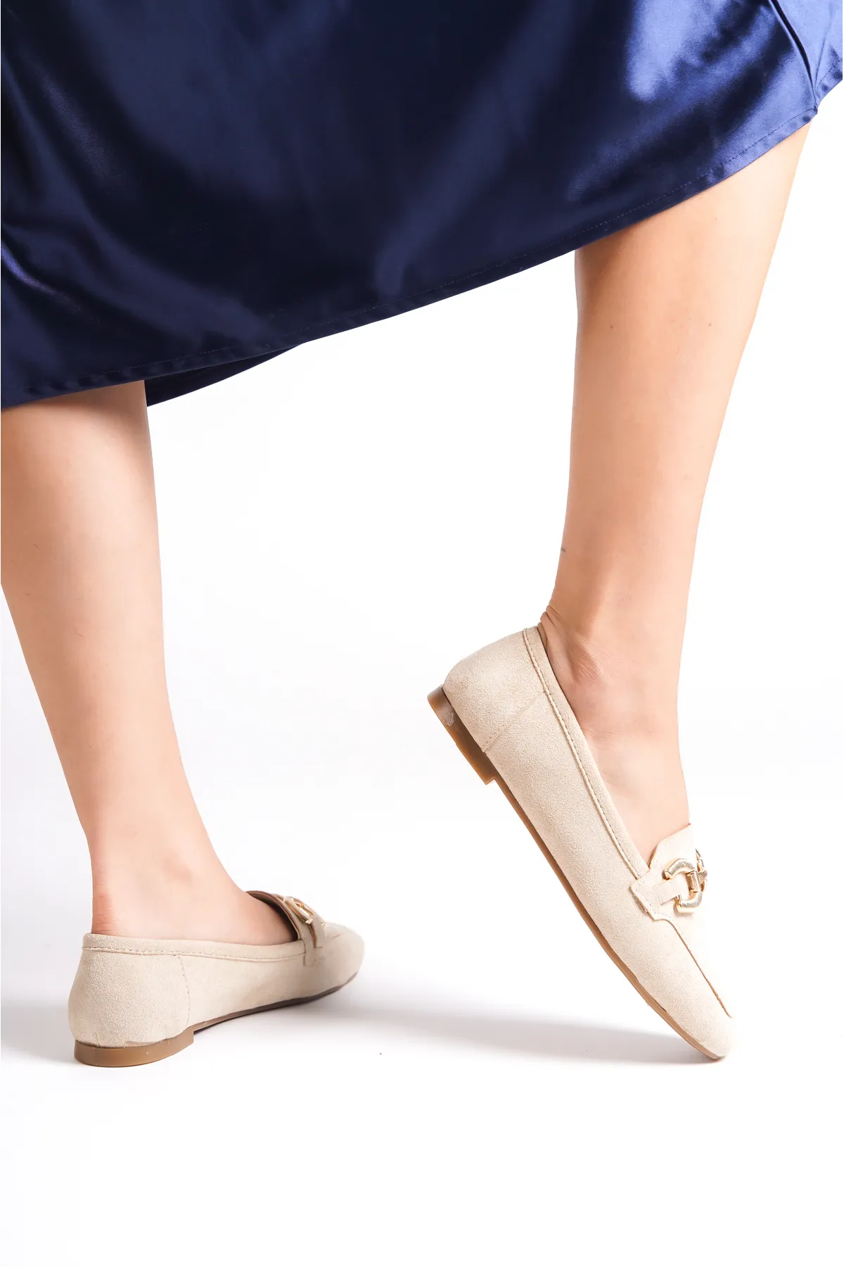 Capone Outfitters  Damen-Loafer mit Schnallenzubehör vorne