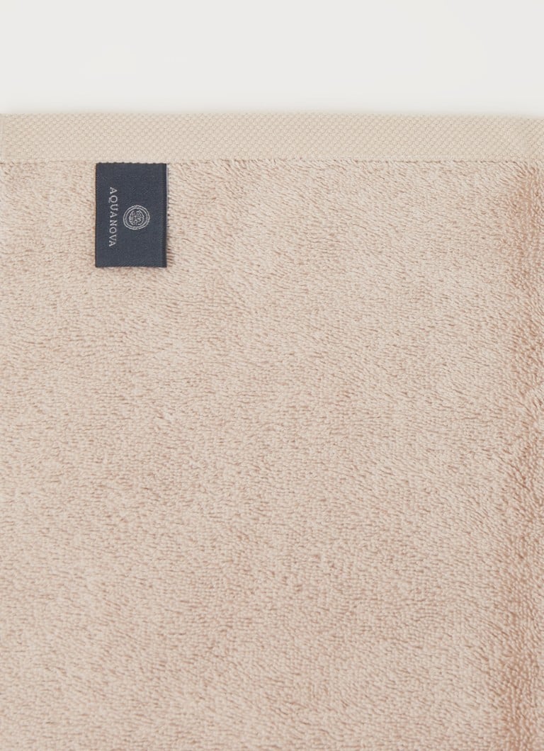 Ręcznik gościnny Aquanova London - 600 g/m² - 30 x 50 cm