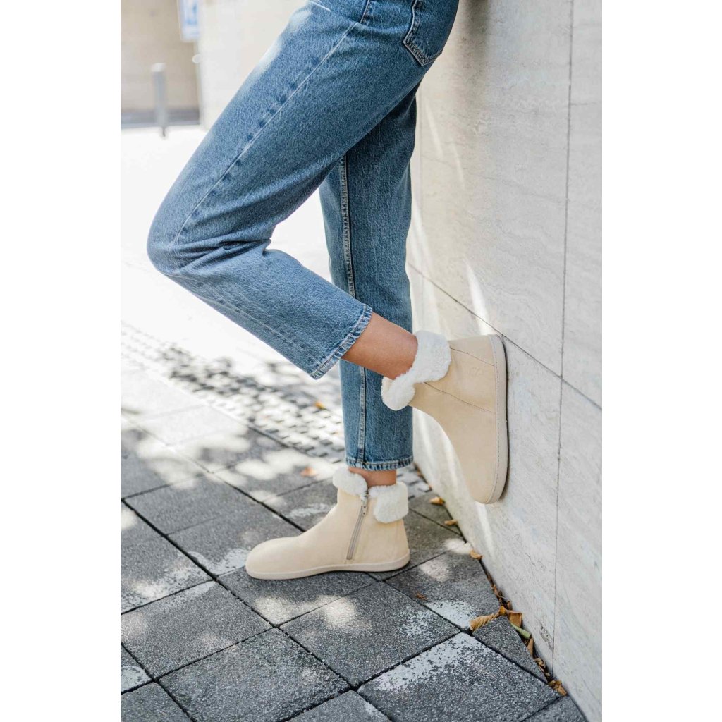Shapen Fluffy Beige Winterbarfußschuhe
