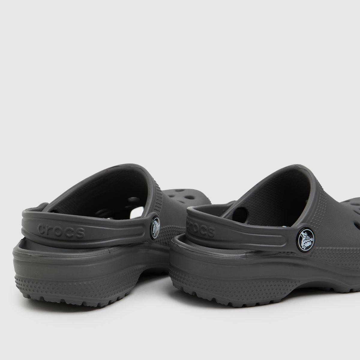 Crocs szürke klasszikus klumpa Junior szandál