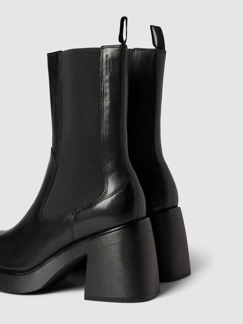 Chelsea Boots aus Leder in unifarbenem Design Modell 'BROOKE' in schwarz