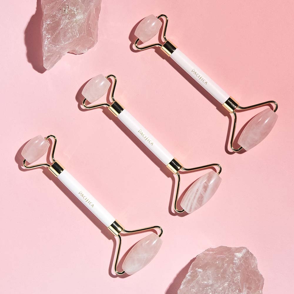 pacifica beauty Rouleau visage en quartz rose Crystal Wand Secret Weapon Soin Visage
