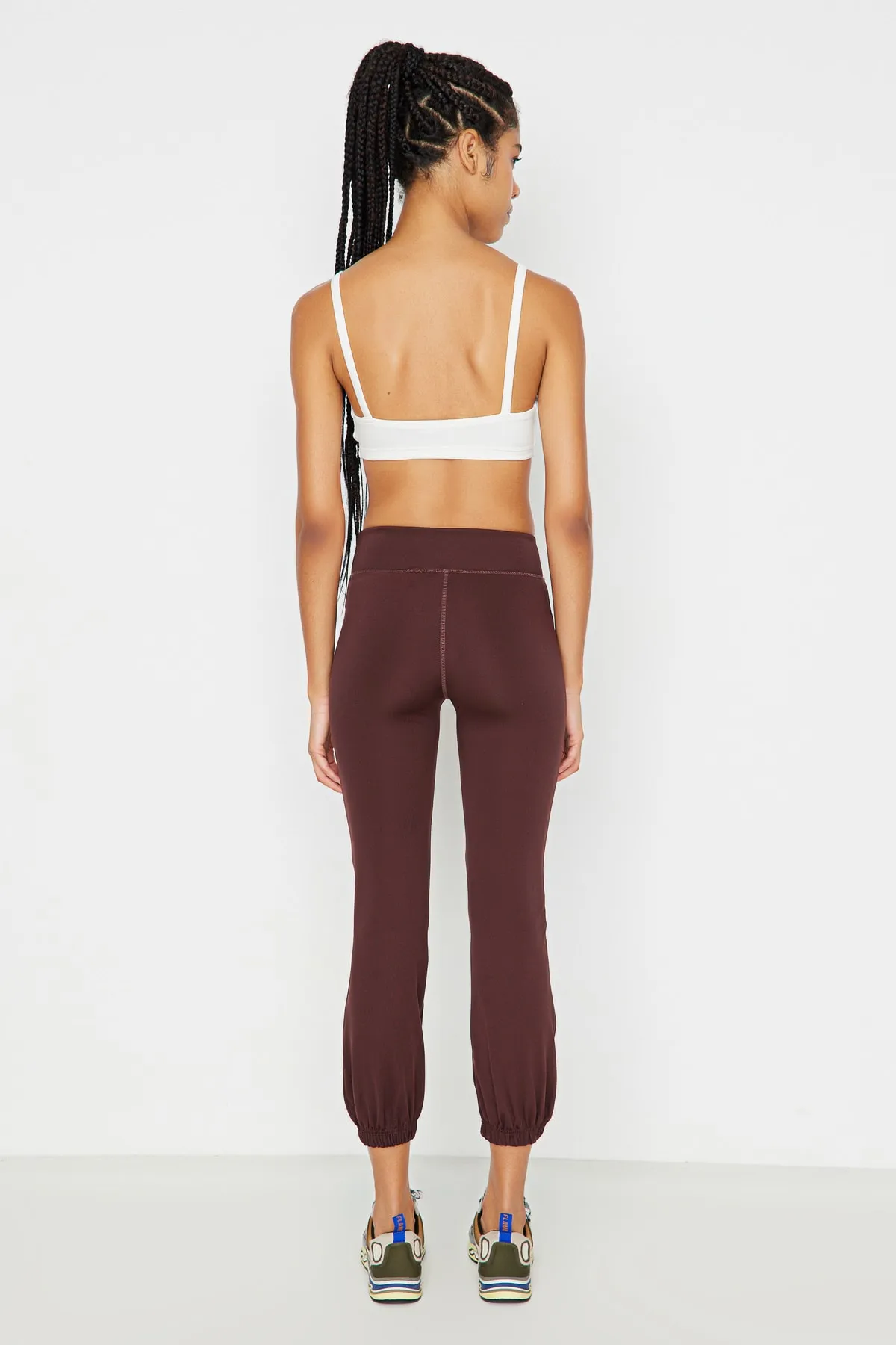 Trendyol Collection  Dunkelbraune Jogger Recovery Gestrickte Sport-Jogginghose TWOAW22EA0196