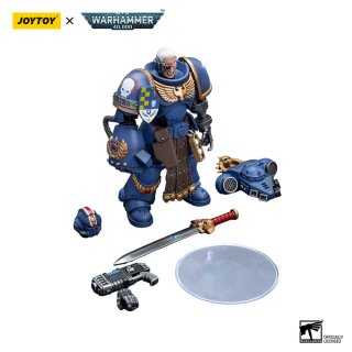 Warhammer 40k Action Figure 1/18 Ultramarines Lieutenant with Power Fist 12 cm