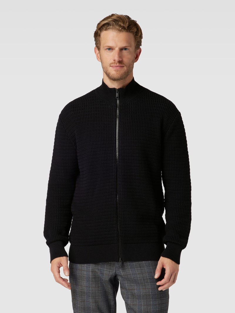 Strickjacke mit Stehkragen in schwarz
