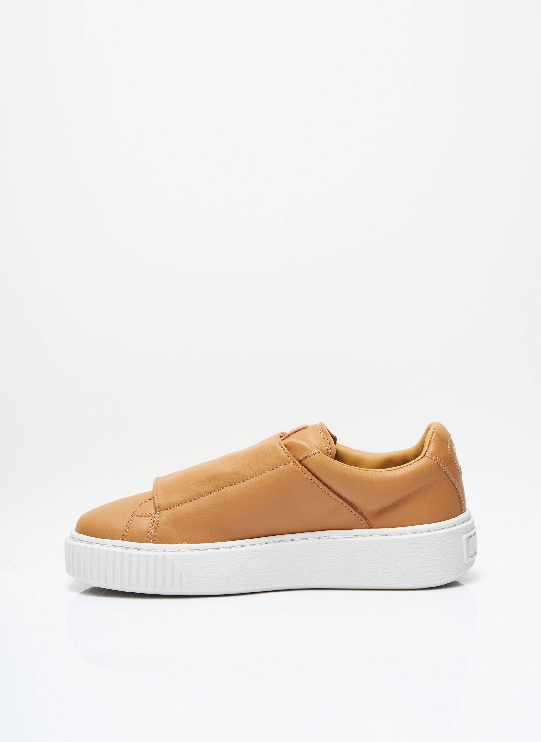 Puma Baskets Femme couleur gris