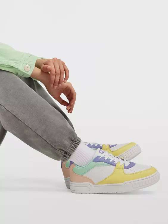 Vty Sneaker