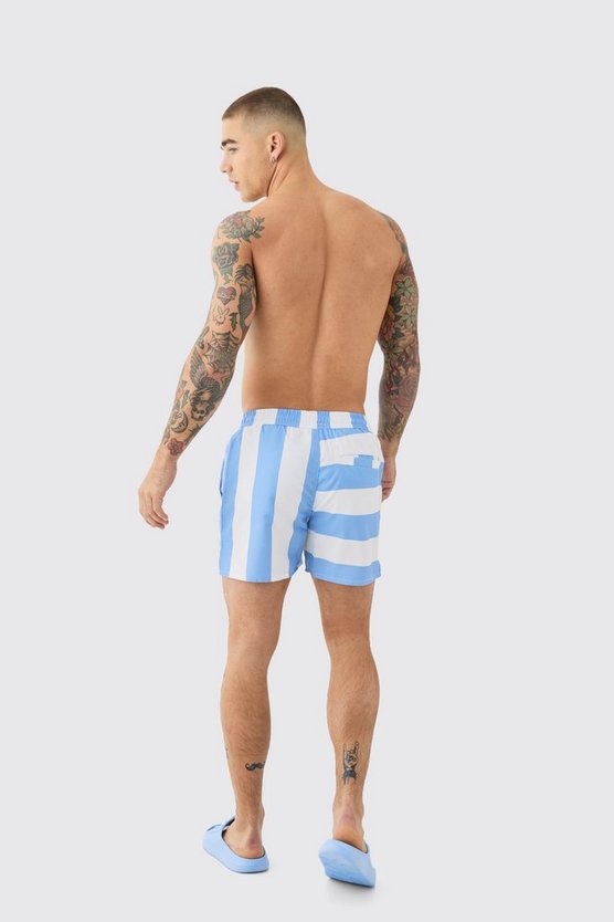 Kurze gespleißte Badehose mit Streifen
