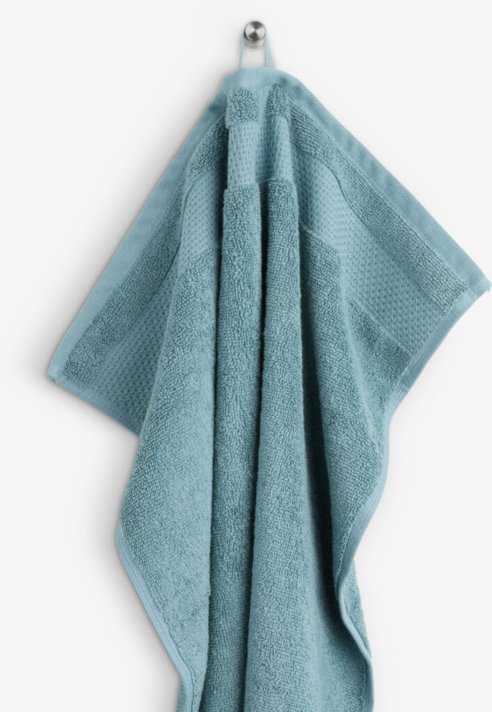 Serviette dorée NORA 50x100cm bleu fumé