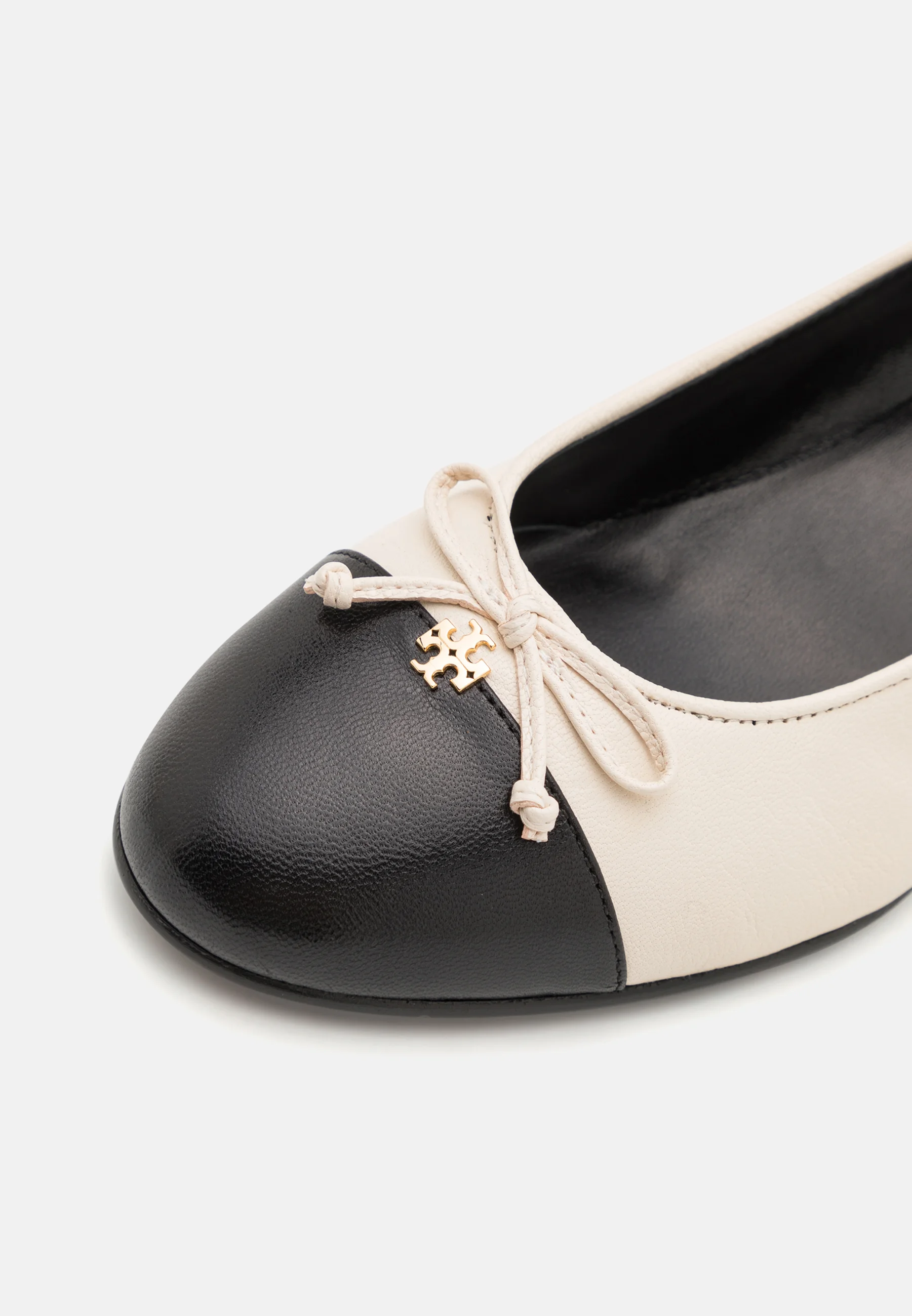 Tory Burch CAP TOE - Escote