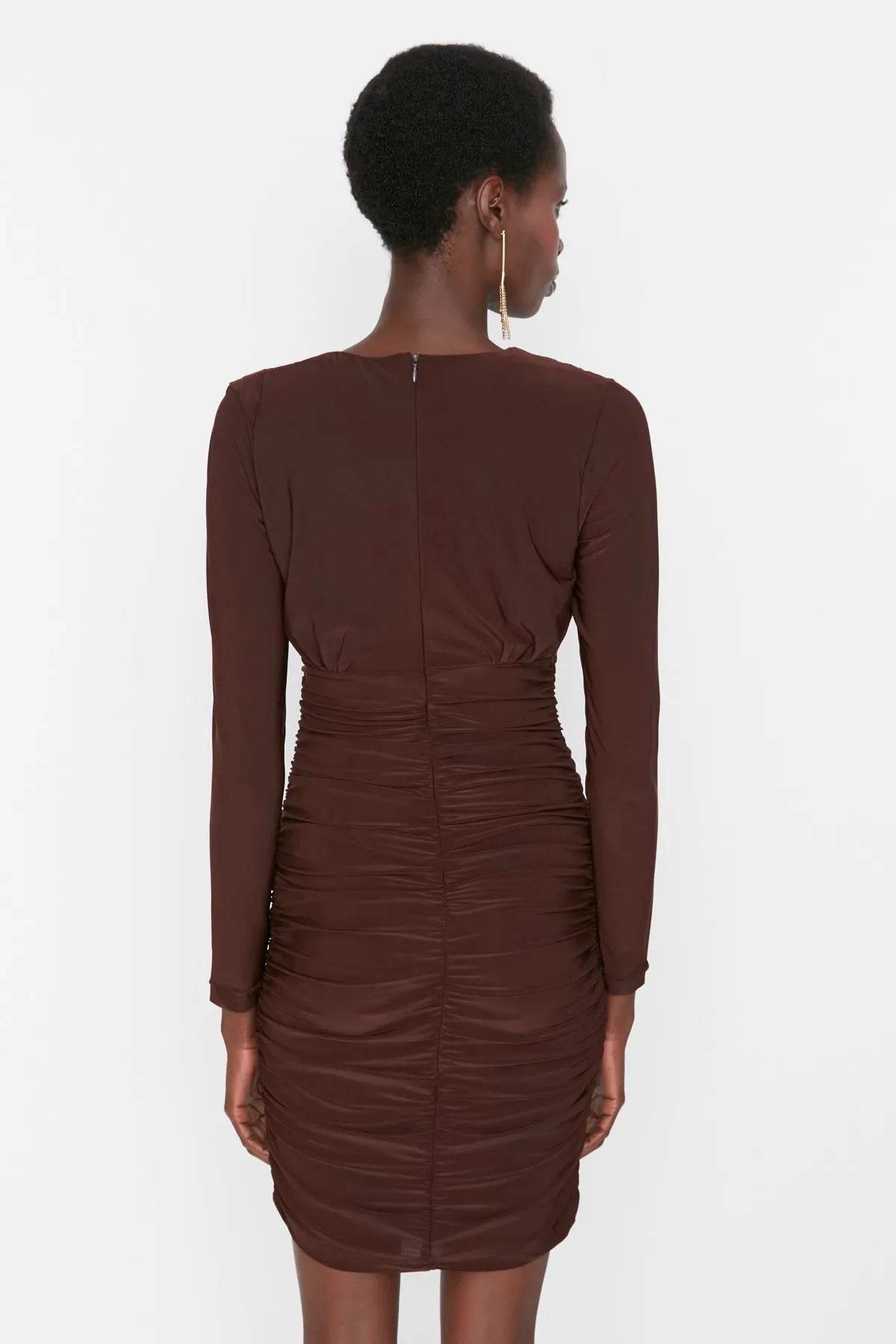 Trendyol Collection  Dunkelbraunes drapiertes Abendkleid TPRAW22EL1069
