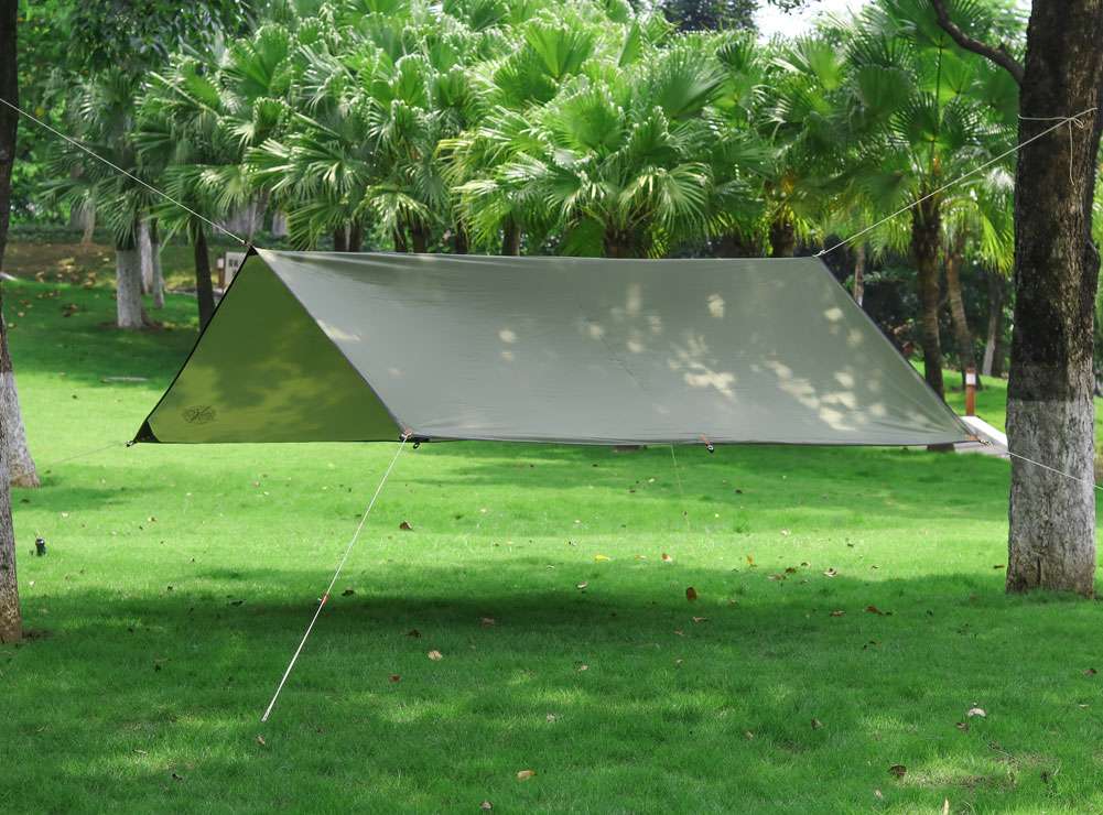 GOGLAND Outdoor UV-Schutz Tarp Zeltplane 300 x 290 cm grün