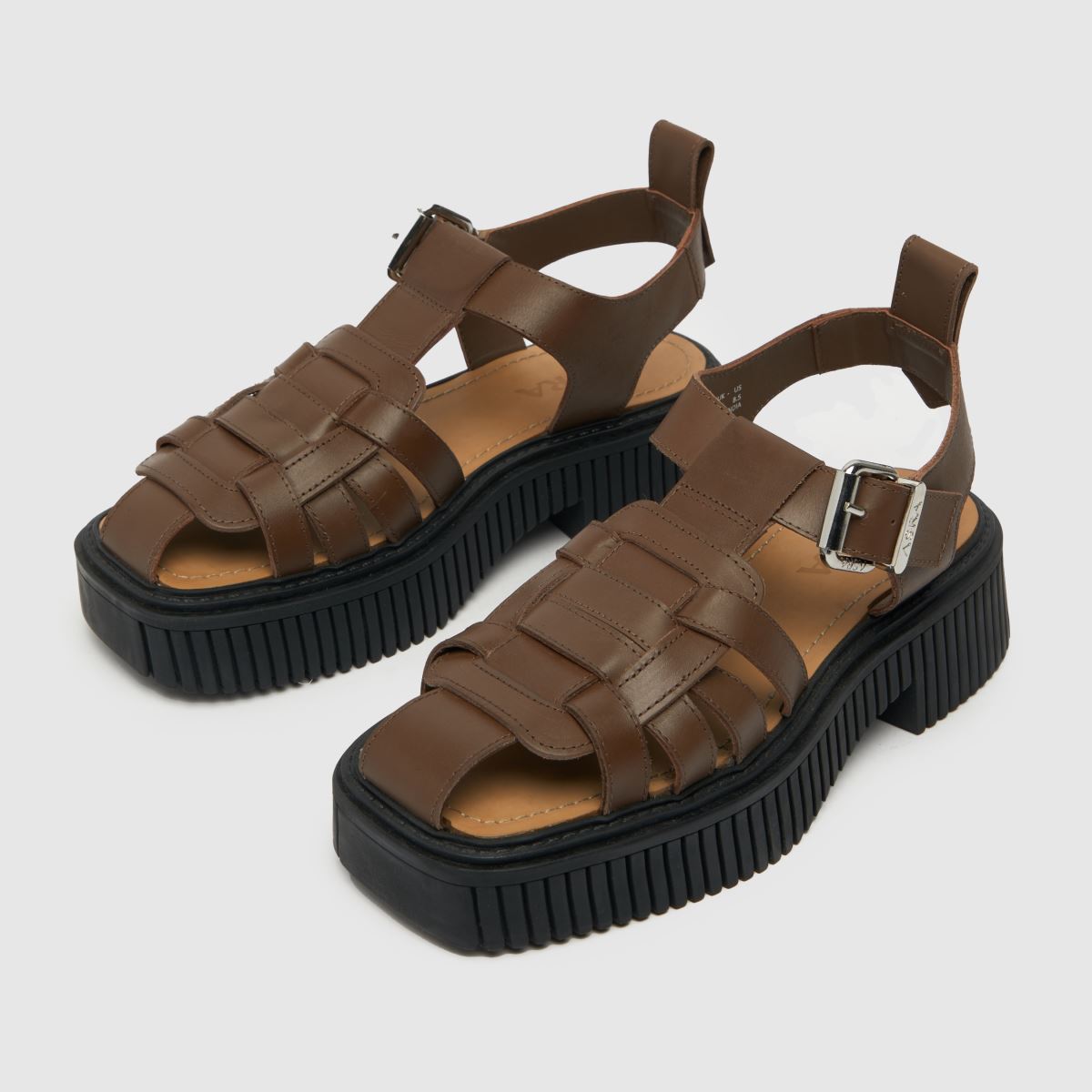ASRA – Bruna persikofärgade sandaler