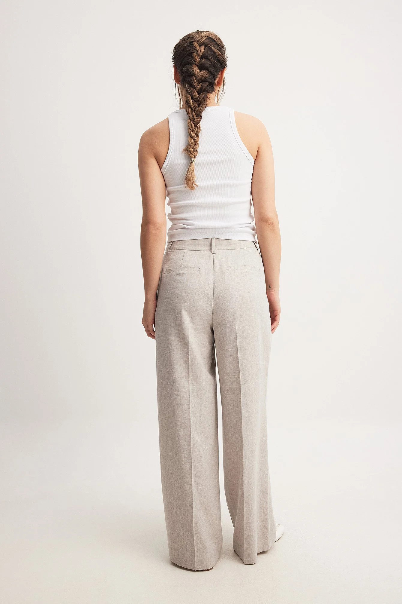 Weite Anzughose mit hoher Taille