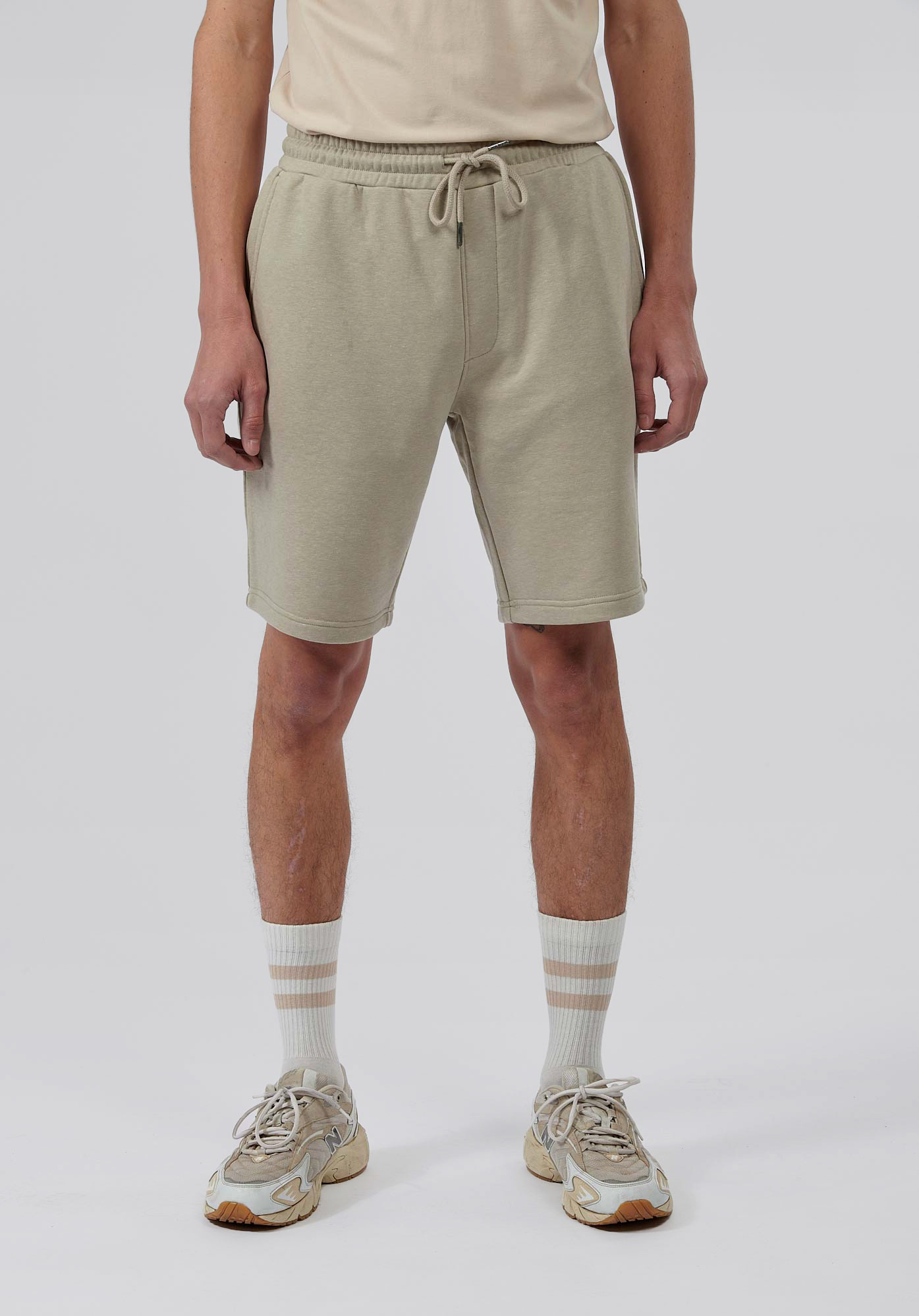 BILO   Short jogging beige homme