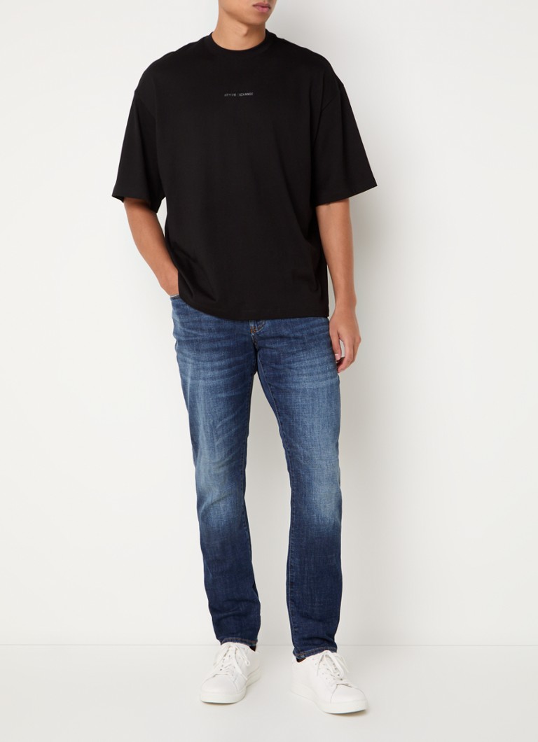Ciemne, obcisłe jeansy Armani Exchange