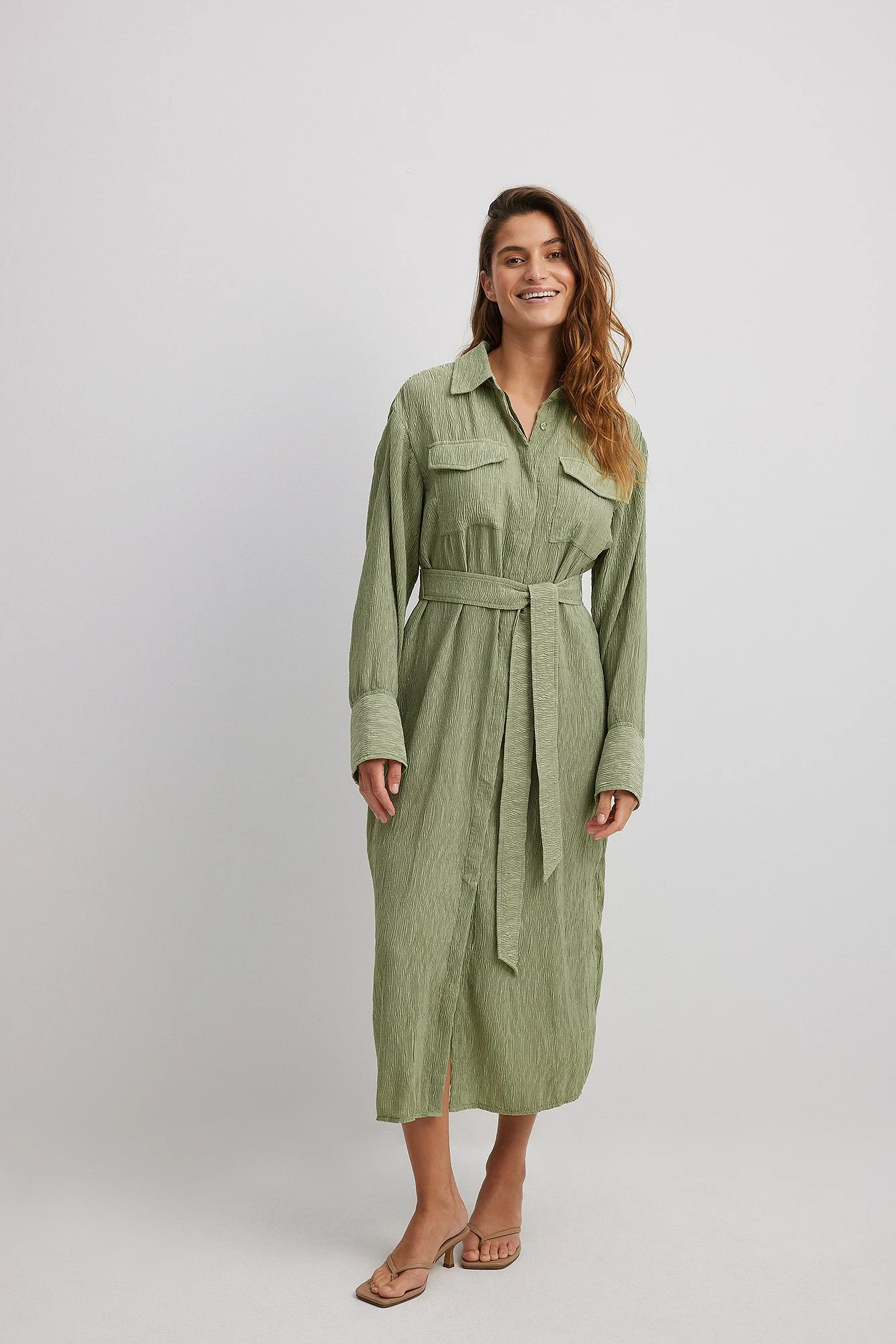 Strukturiertes Hemdblusenkleid
