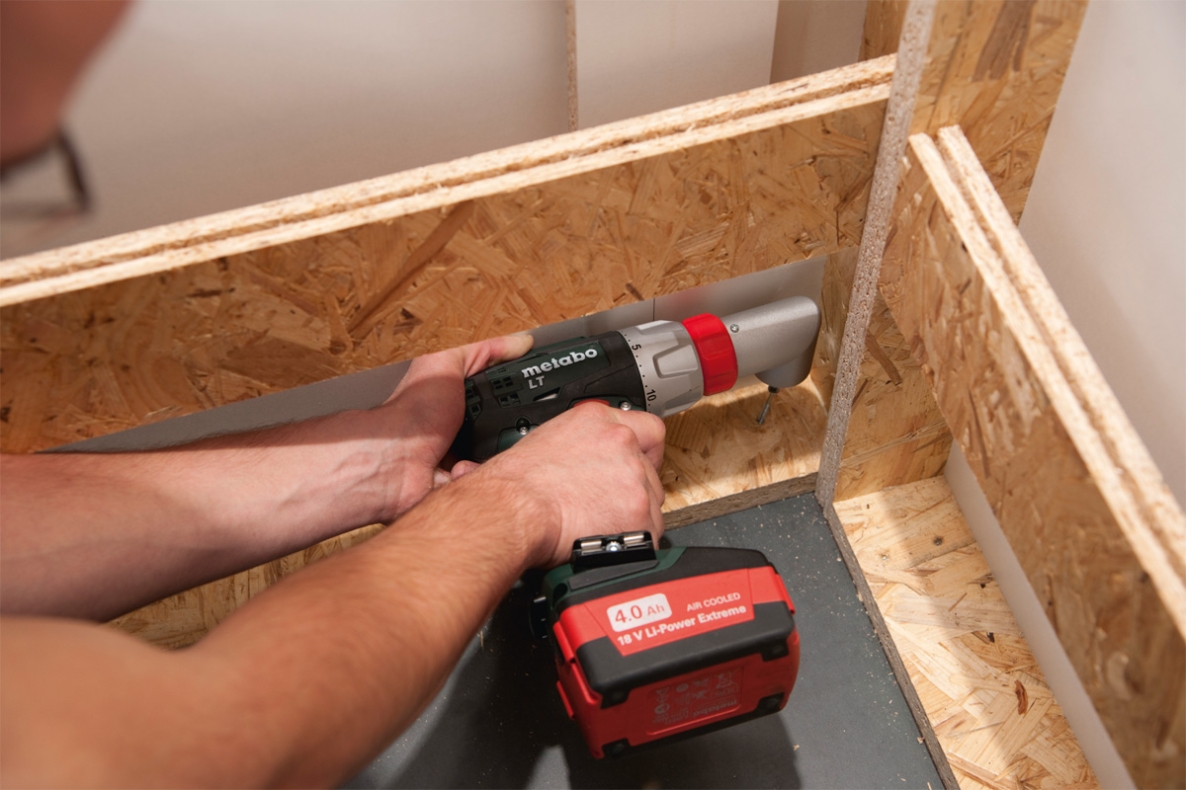 Metabo 602104500 BS18LT Mașină de șlefuit rapidă cu acumulator Li-ion de 18 volți, 4,0 AH