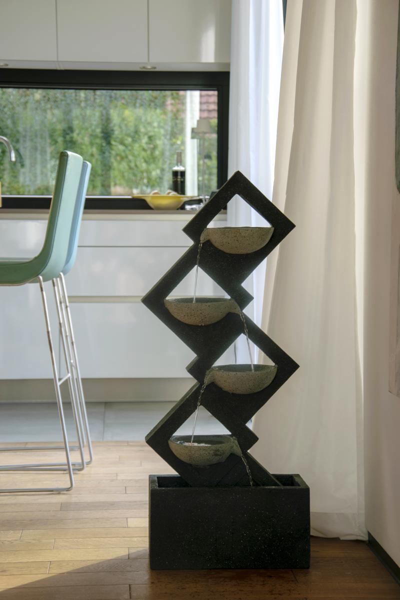 dobar Großer Design-Gartenbrunnen mit 4 Wasserschalen