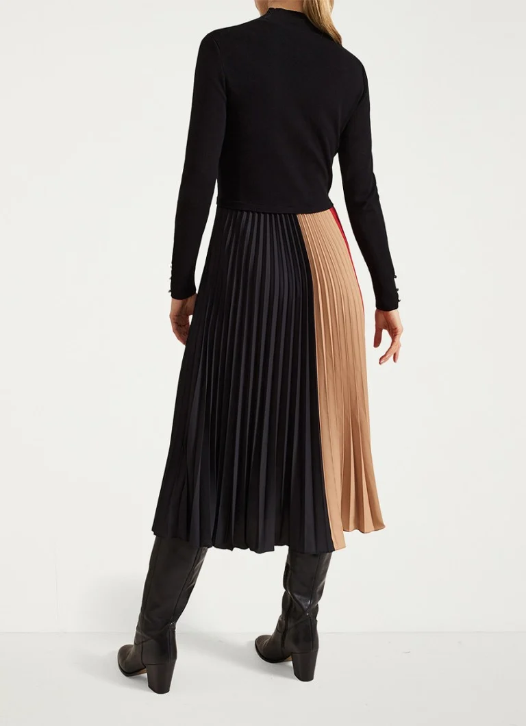 Vestido midi Kiera de Phase Eight, con bloques de color y pliegues.