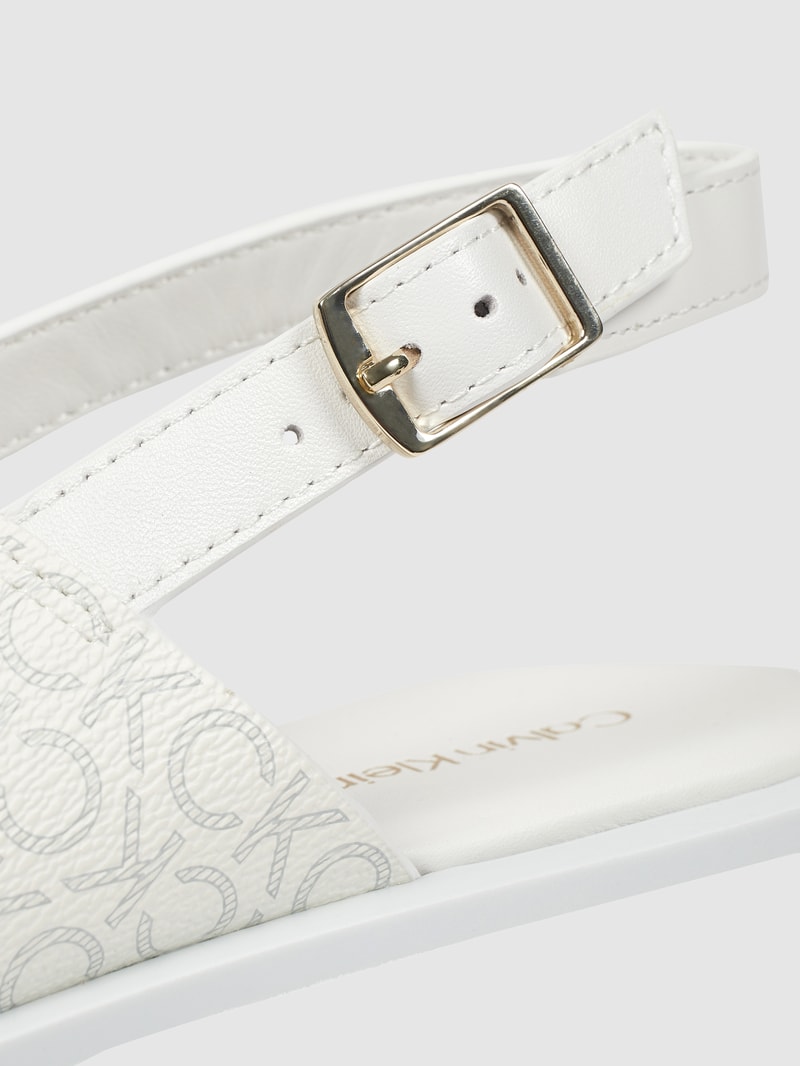 Sandalen aus Leder in weiß