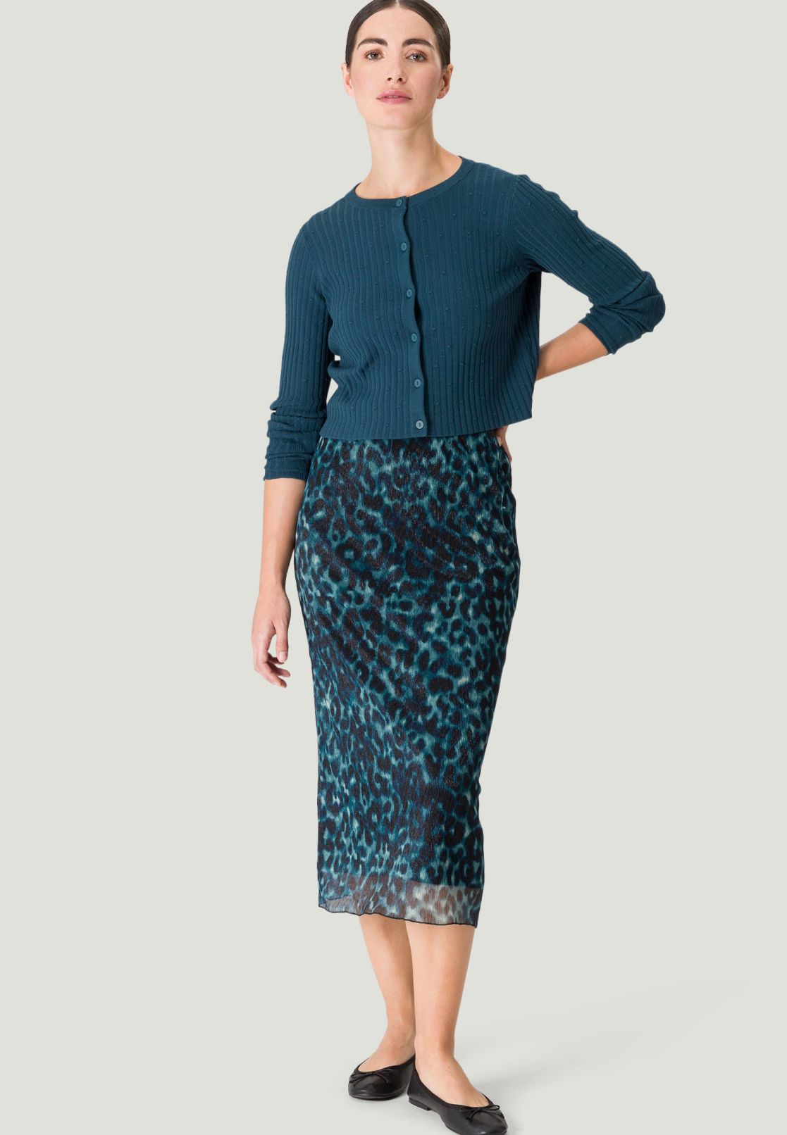 Strickjacke mit Rundausschnitt